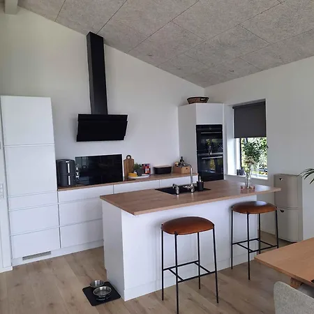 118 M2 Idyll Close To Water And Nature * Hornslet