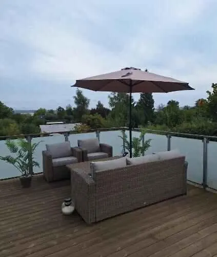 118 M2 Idyll Close To Water And Nature بيت للعطل